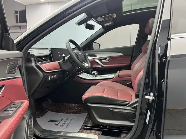Jetour X70 PLUS 2023