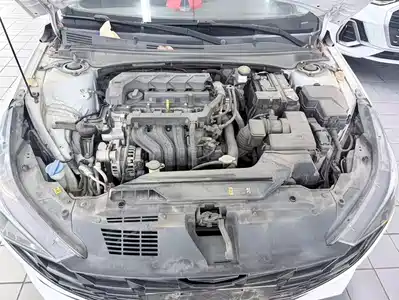 Hyundai Elantra 2022