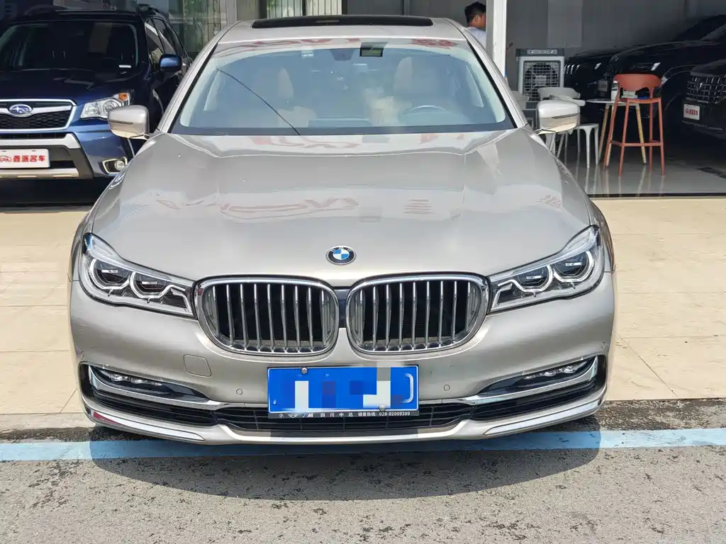 BMW 7 Series 2017 — фото 2