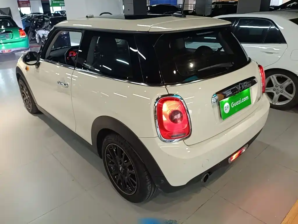 MINI Mini 2018