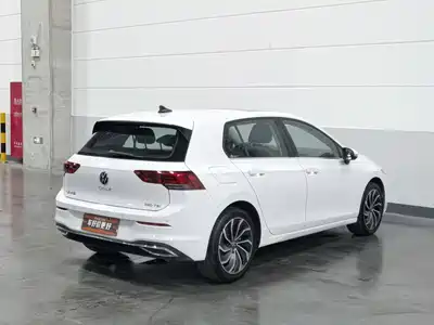 Volkswagen Golf 2022