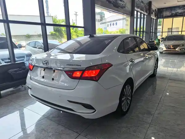 Hyundai Mistra 2017
