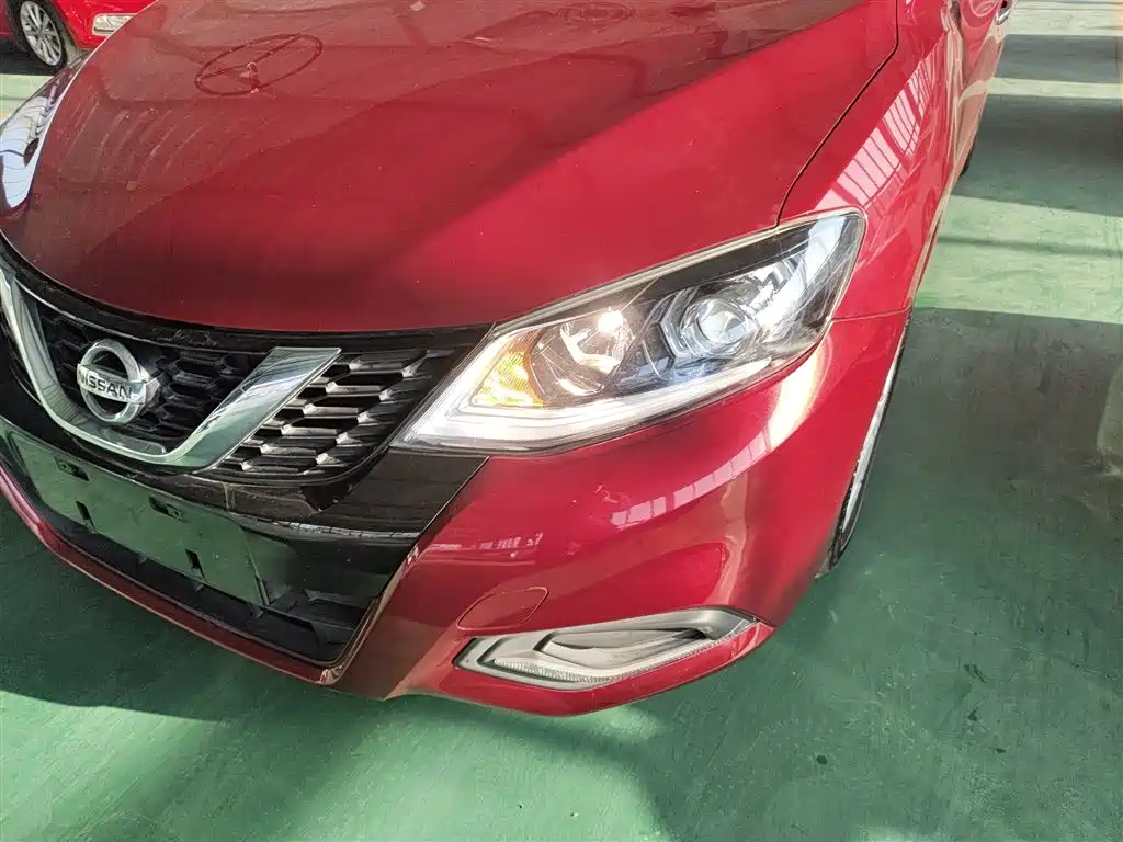 Nissan Tiida 2020 — фото 24