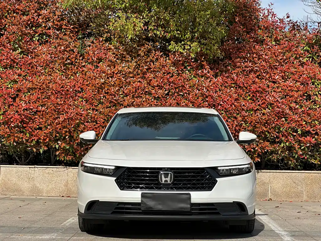 Honda Accord 2025 — фото 2