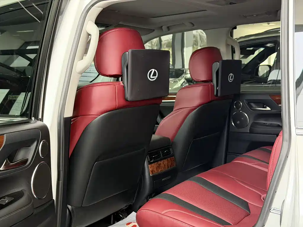 Lexus LX 2019 — фото 6