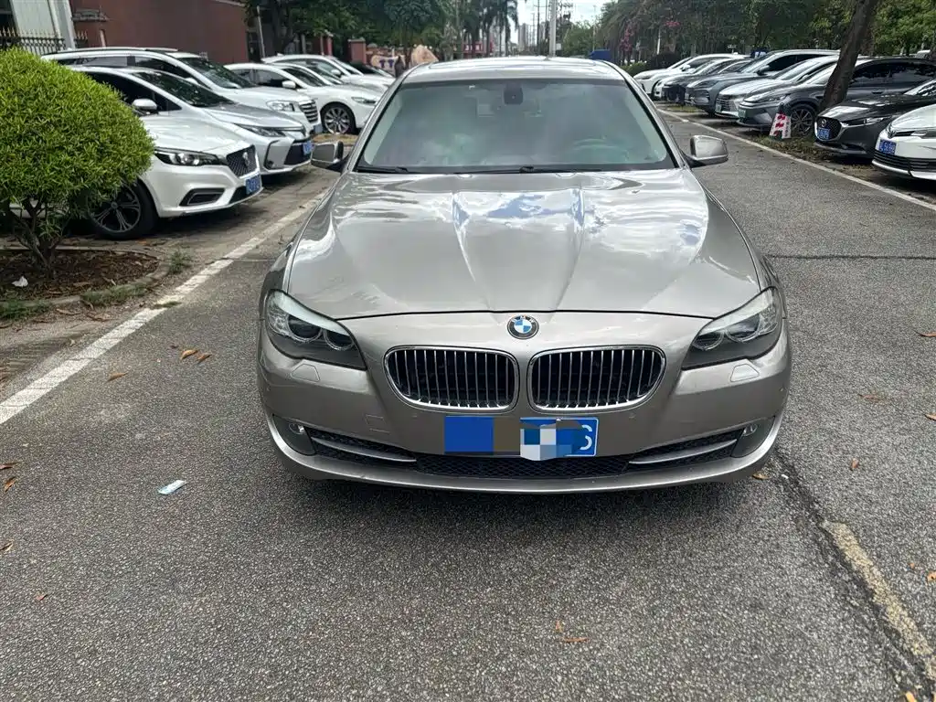 BMW 5 Series 2012