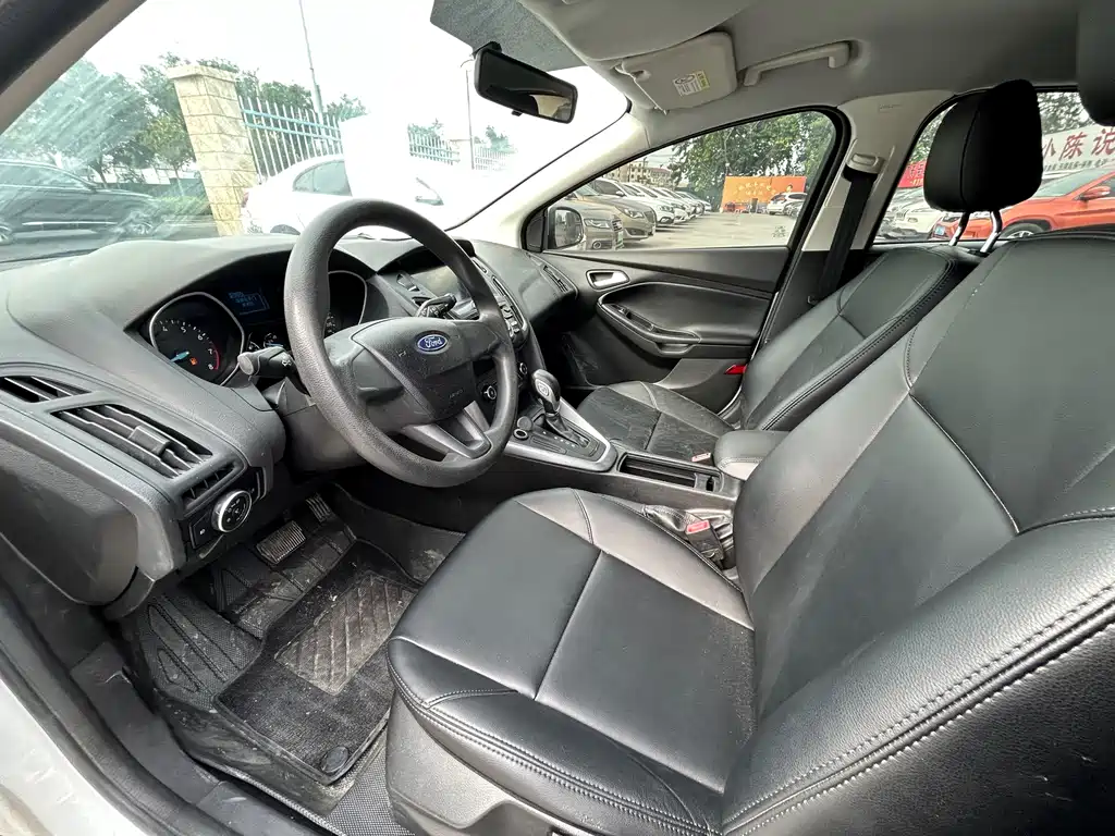 Ford Focus 2016