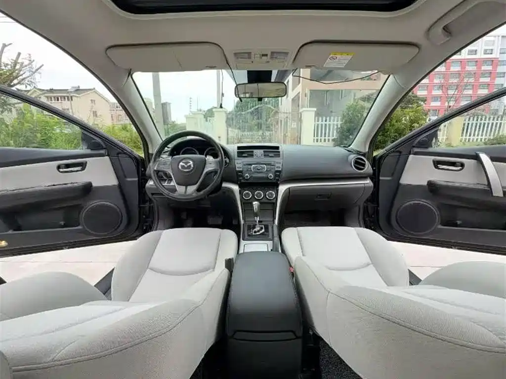 Mazda Ruiyi 2015