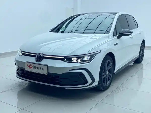 Volkswagen Golf 2023