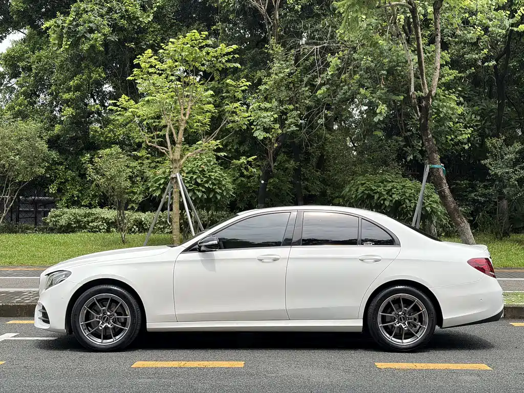 Mercedes-Benz E-Class 2018