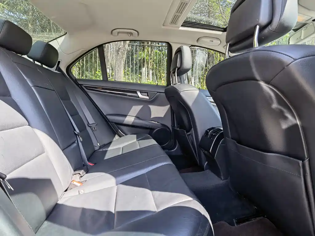 Mercedes-Benz C-Class 2013 — фото 14
