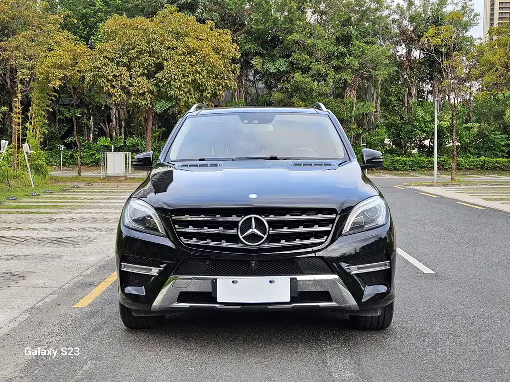 Mercedes-Benz M-Class 2014