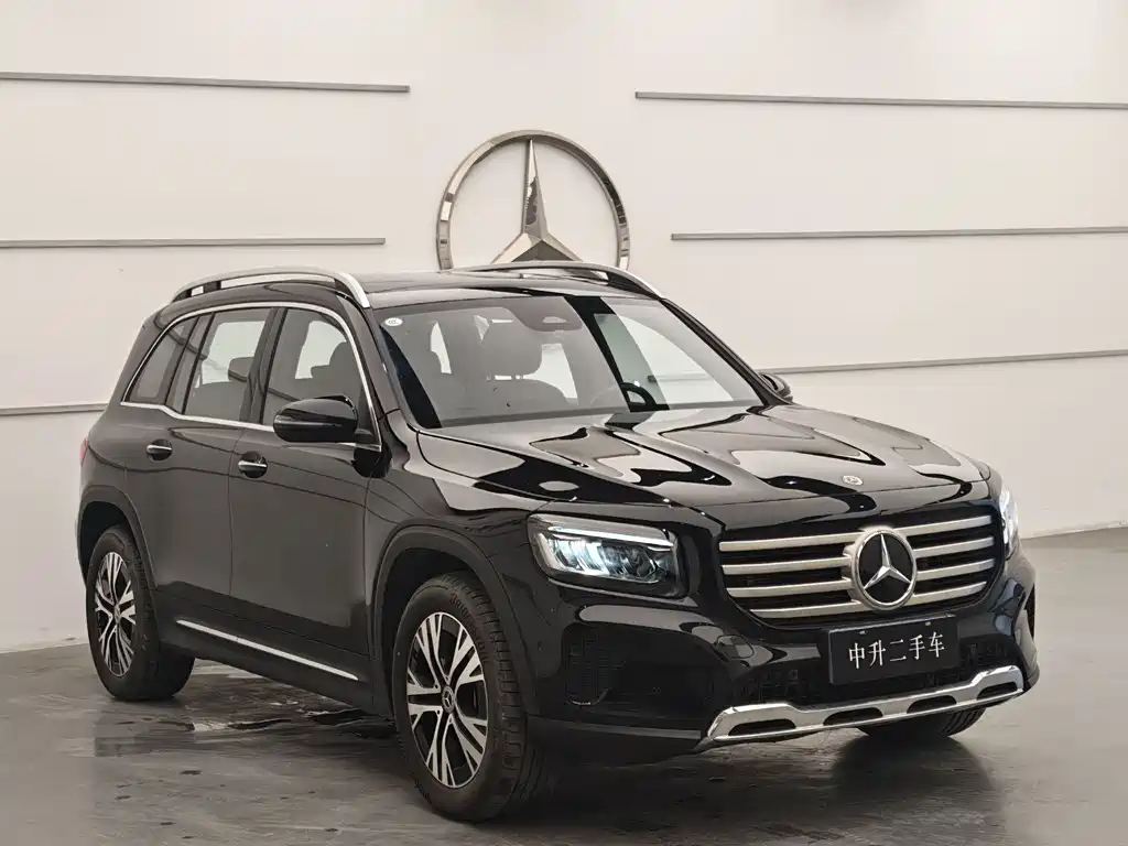 Mercedes-Benz GLB 2024 — фото 4