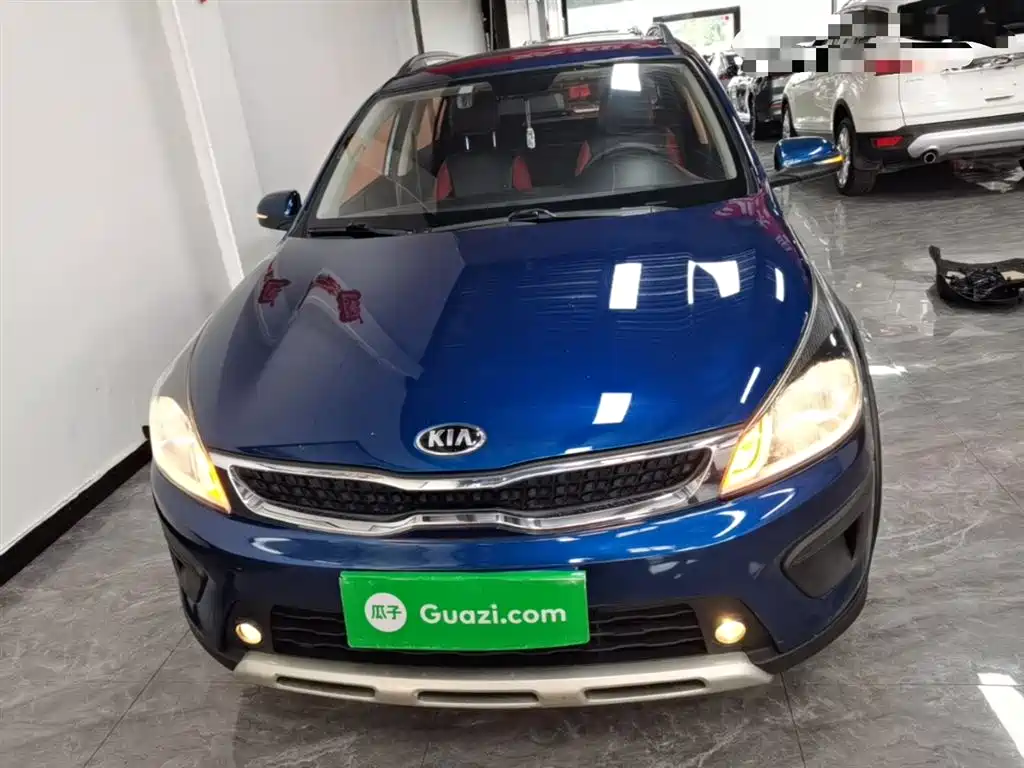 Kia KX Cross 2018 — фото 3