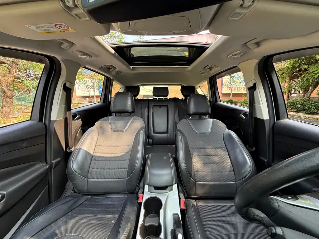 Ford Kuga 2016 — фото 10