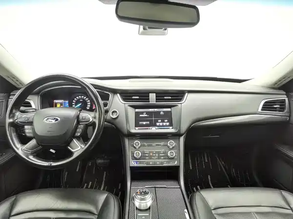 Ford Taurus 2016