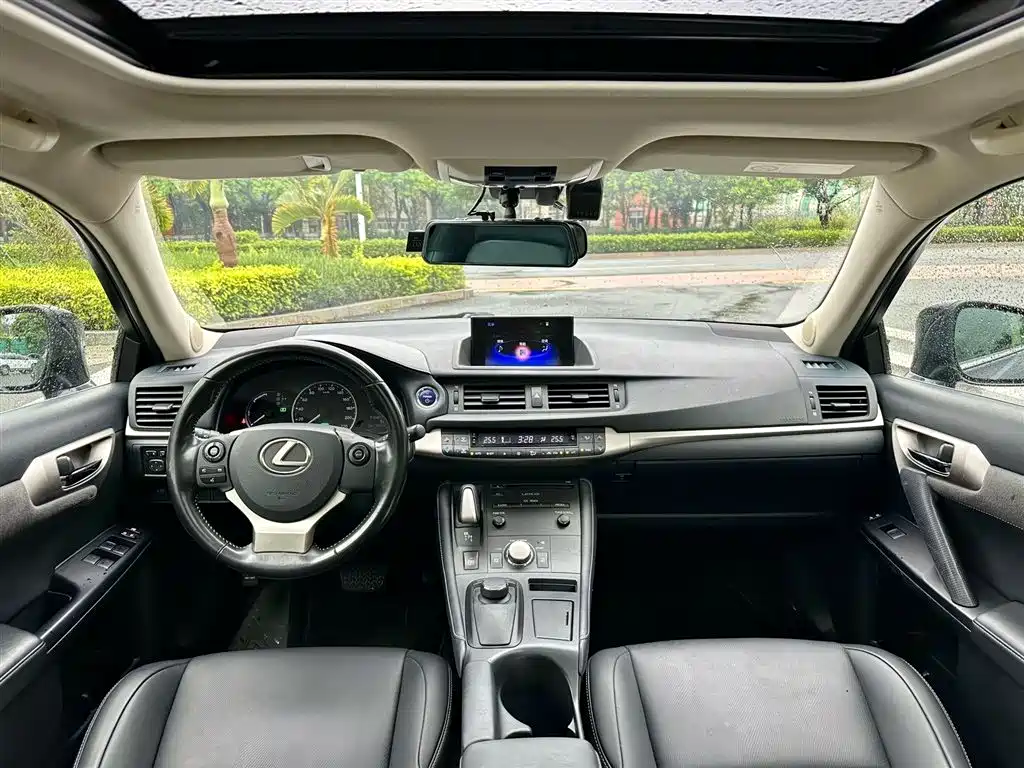 Lexus CT 2020