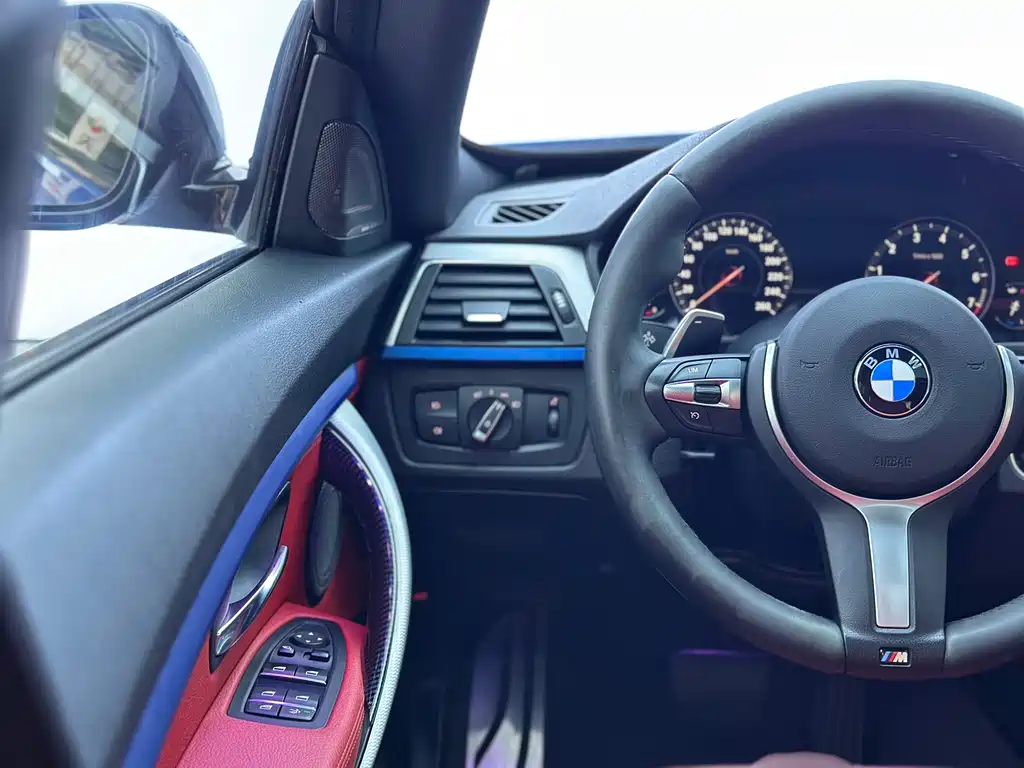 BMW 3 Series GT 2018 — фото 18