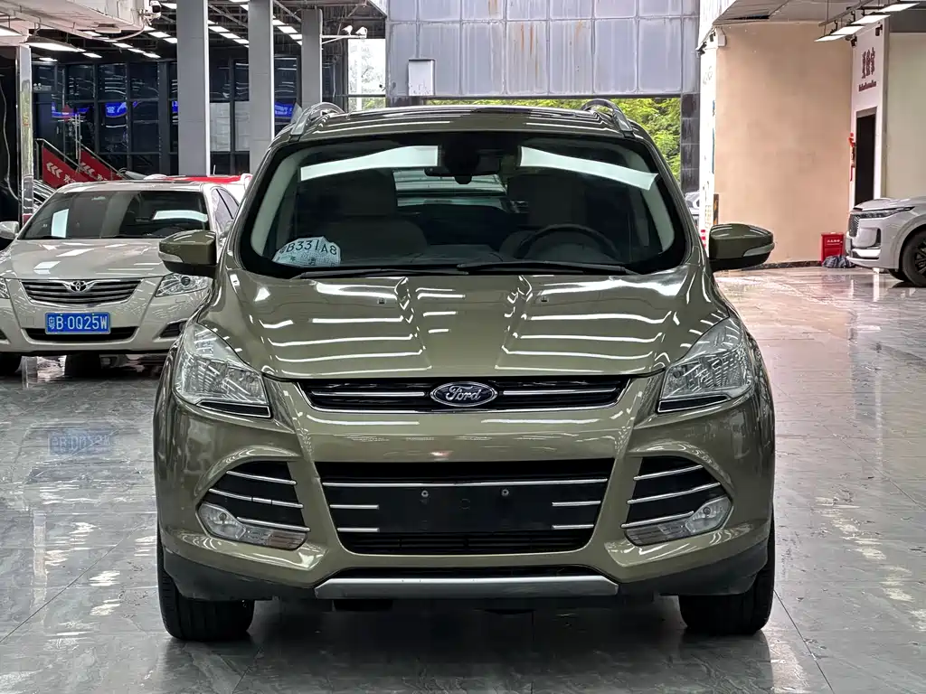 Ford Kuga 2014