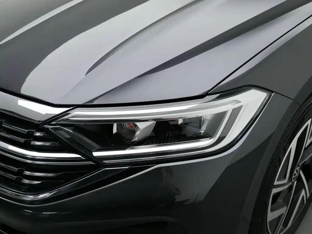 Volkswagen Sagitar 2023