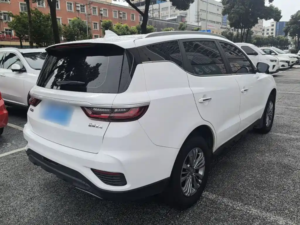 Geely Vision X6 2021