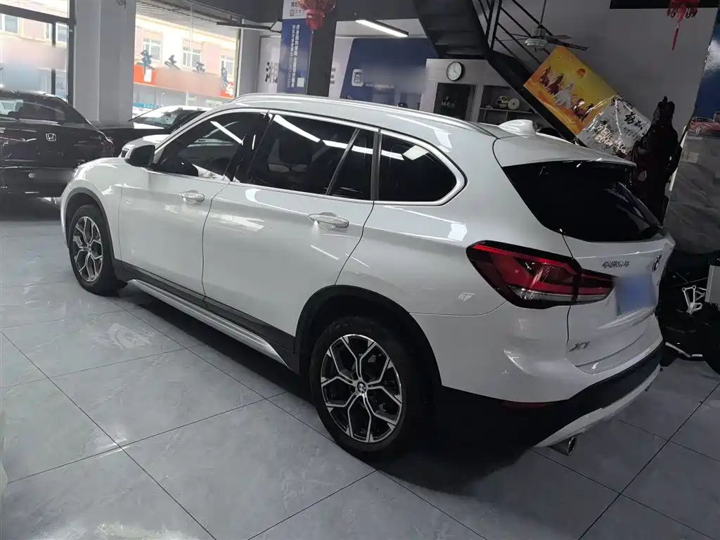BMW X1 2020 — фото 23