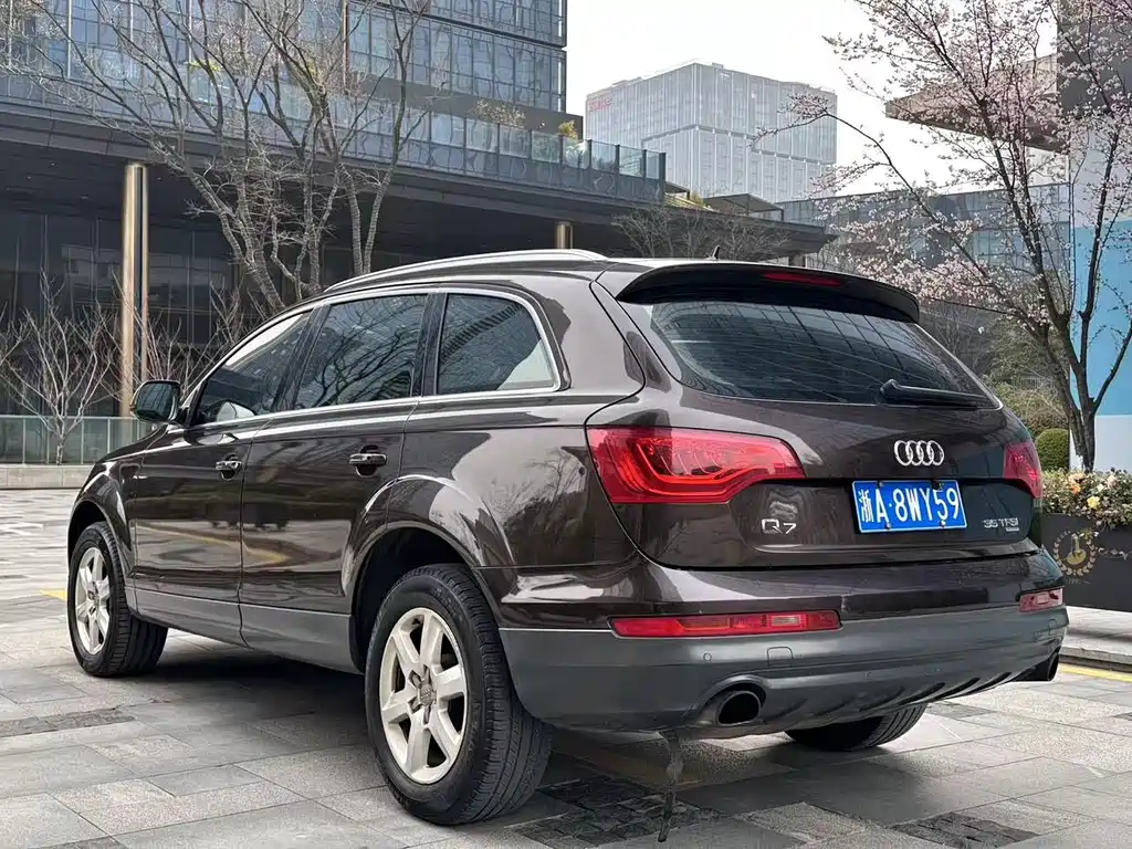 Audi Q7 2013 — фото 6