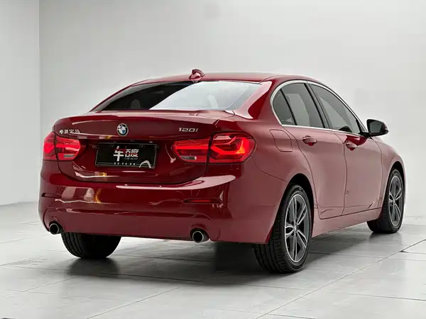 BMW 1 Series 2020