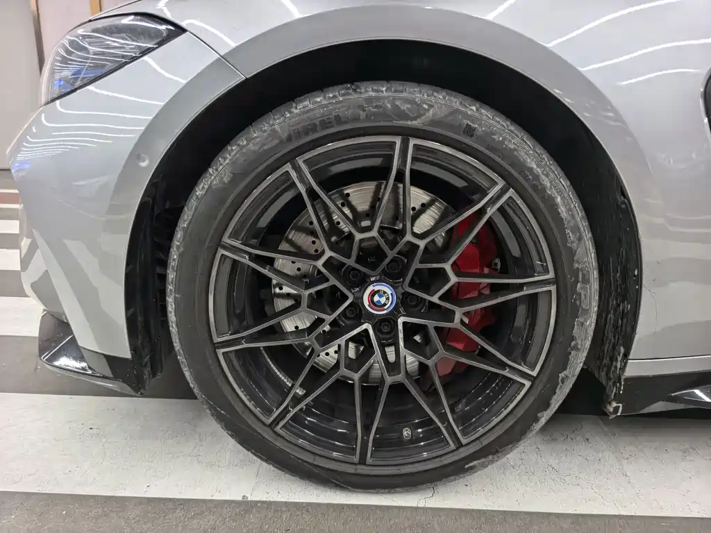 BMW M4 2022 — фото 9