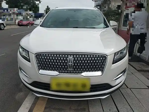 Lincoln MKC 2019