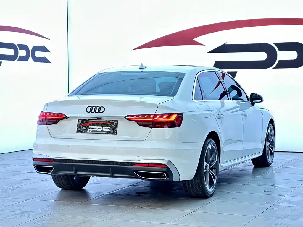 Audi A4L 2024 — фото 22