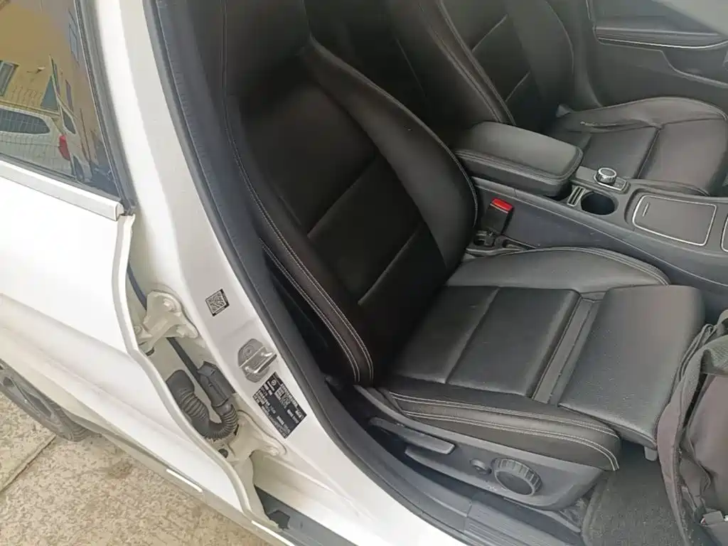 Mercedes-Benz GLA 2019 — фото 25