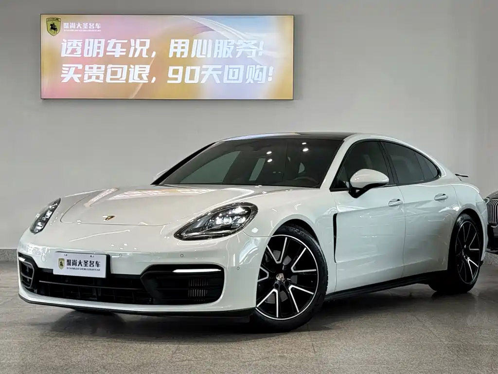 Porsche Panamera 2022