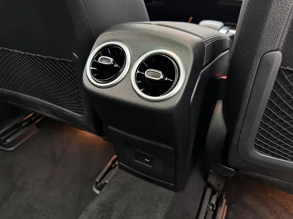 Mercedes-Benz A-Class 2023 — фото 23