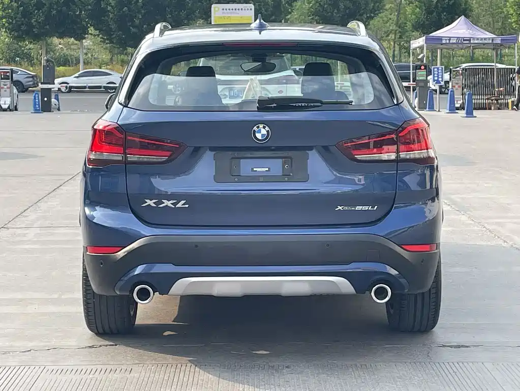 BMW X1 2022 — фото 5