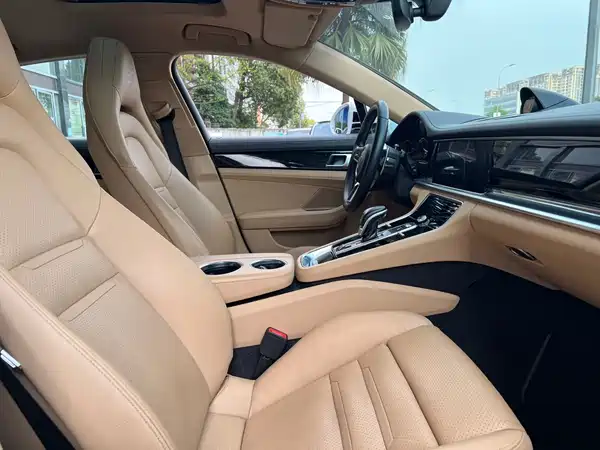 Porsche Panamera 2017