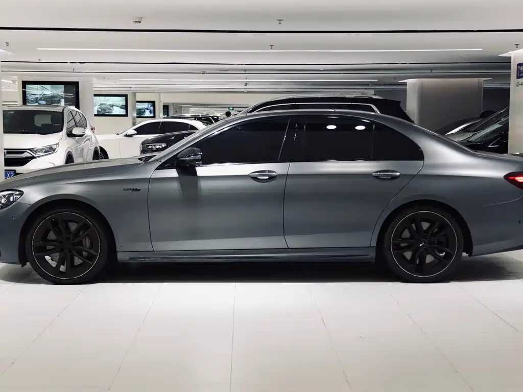 Mercedes-Benz E-Class AMG 2023 — фото 2