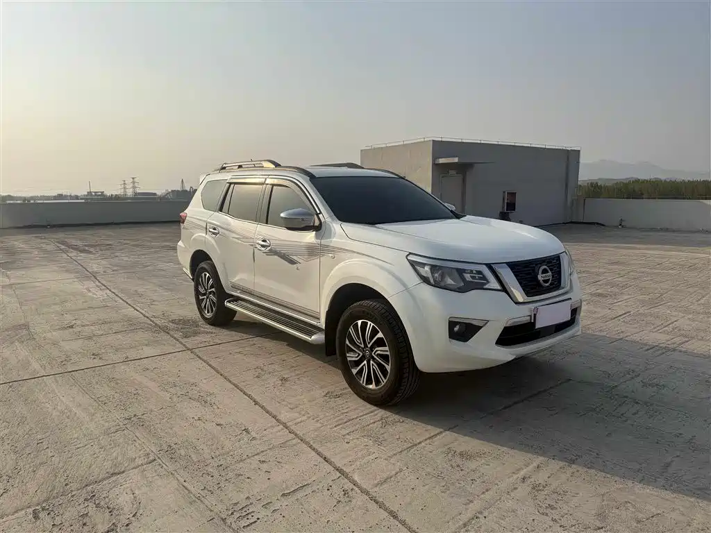 Nissan Terra 2022