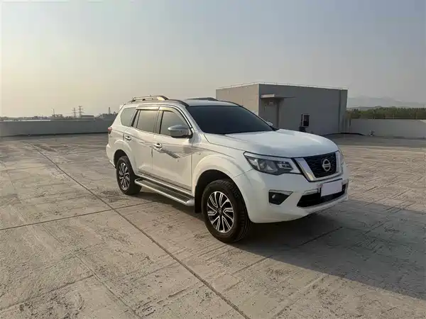 Nissan Terra 2022
