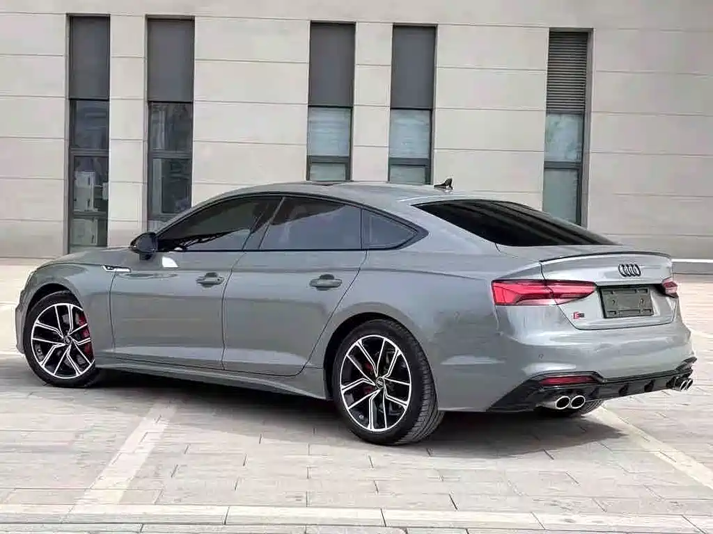 Audi A5 2022 — фото 4