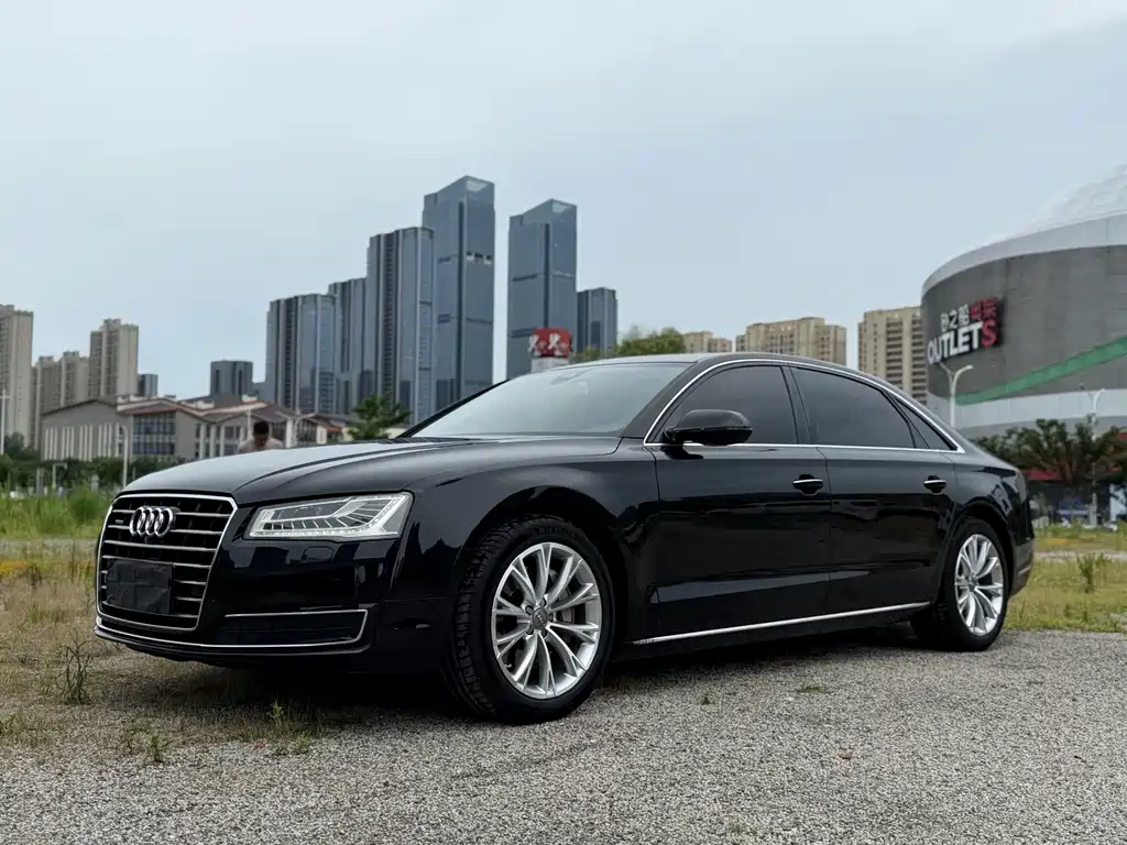 Audi A8 2016