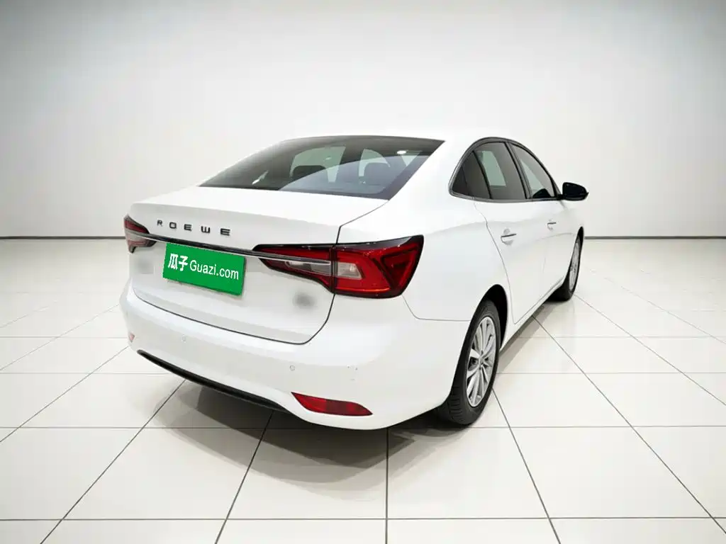 Roewe i5 2019