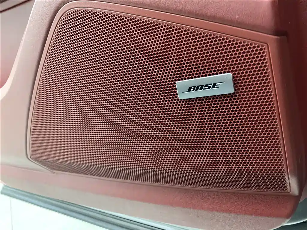 Porsche Cayenne 2020 — фото 21