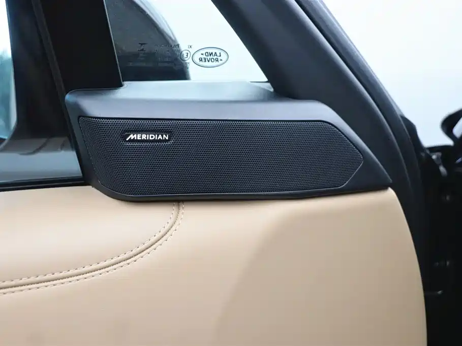 Land Rover Range Rover 2024 — фото 12