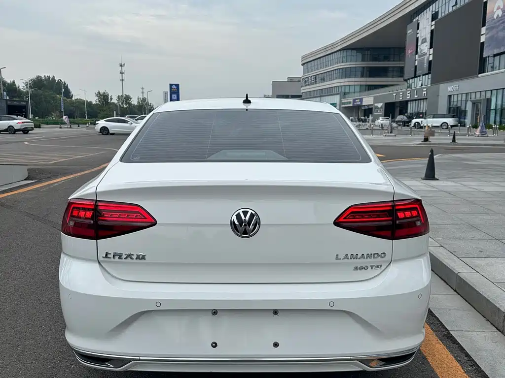 Volkswagen Lamando 2018