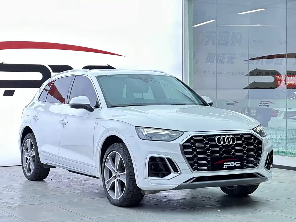 Audi Q5L 2022 — фото 3