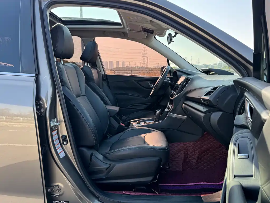 Subaru Forester 2019 — фото 24