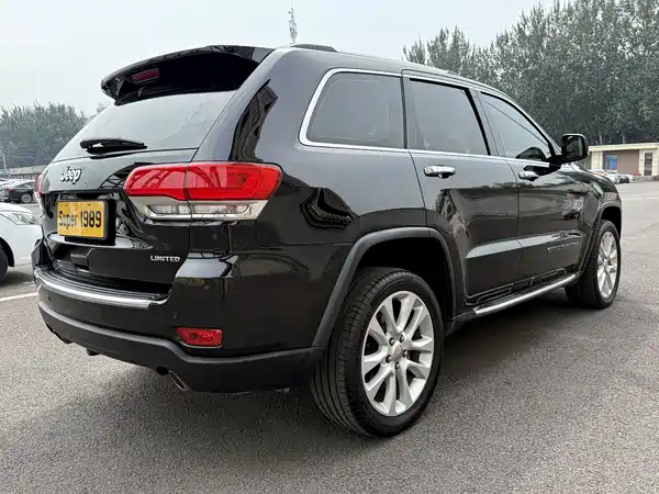 Jeep Grand Cherokee 2017