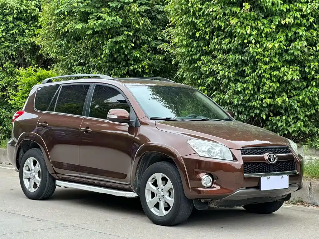 Toyota RAV4 2012