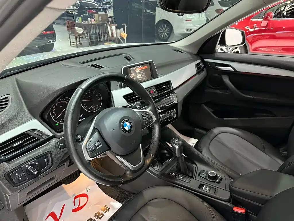 BMW X1 2017 — фото 5